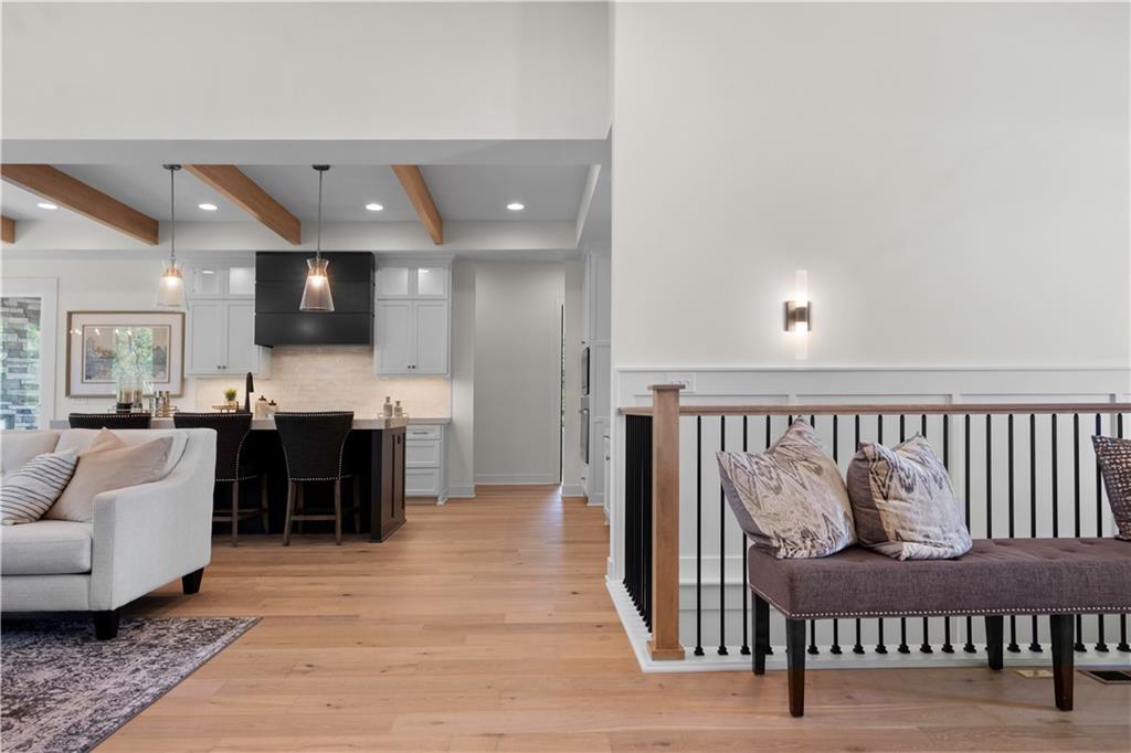 2504 Ne Woodland Oak Circle Property Photo 20