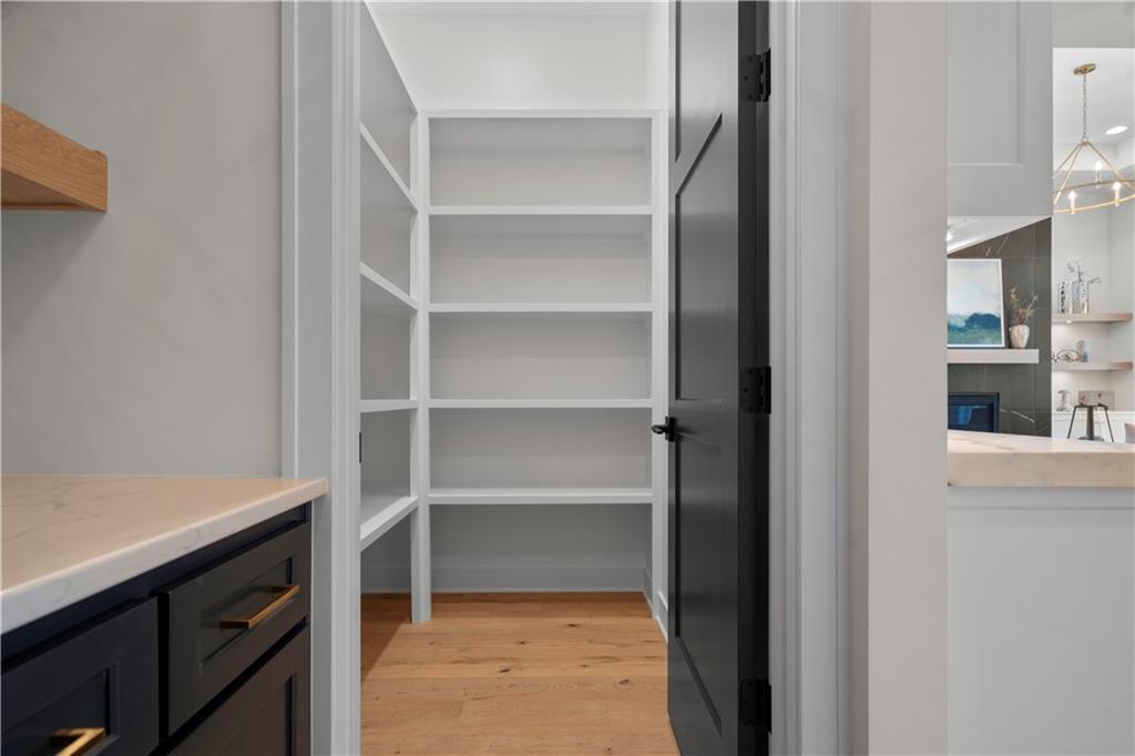 2504 Ne Woodland Oak Circle Property Photo 22