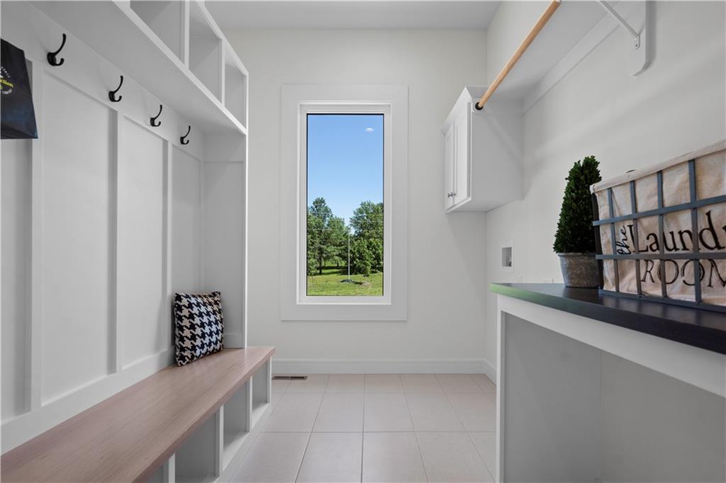 2504 Ne Woodland Oak Circle Property Photo 23