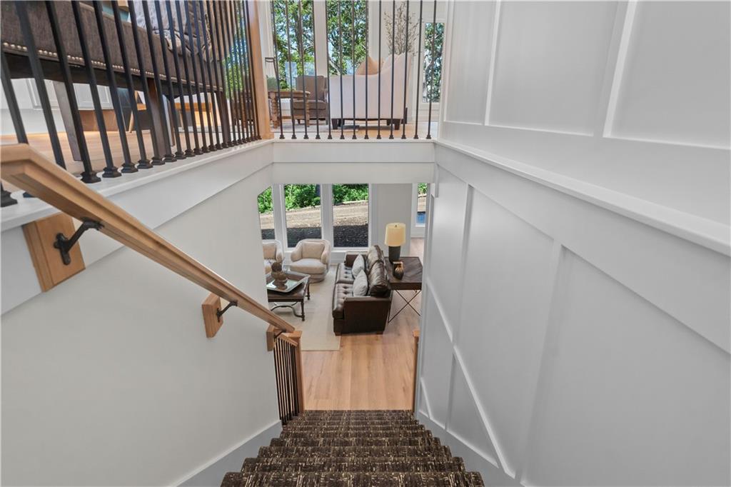 2504 Ne Woodland Oak Circle Property Photo 39