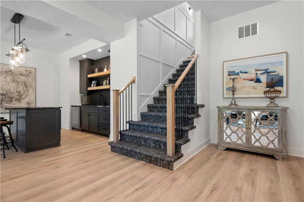 2504 Ne Woodland Oak Circle Property Photo 43