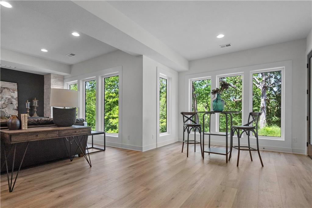 2504 Ne Woodland Oak Circle Property Photo 50