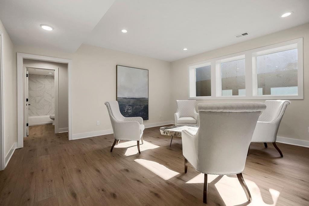 17312 Oakshire Street Property Photo 26