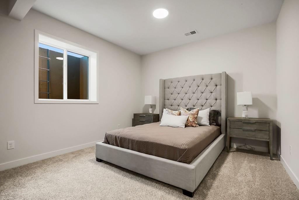17312 Oakshire Street Property Photo 31