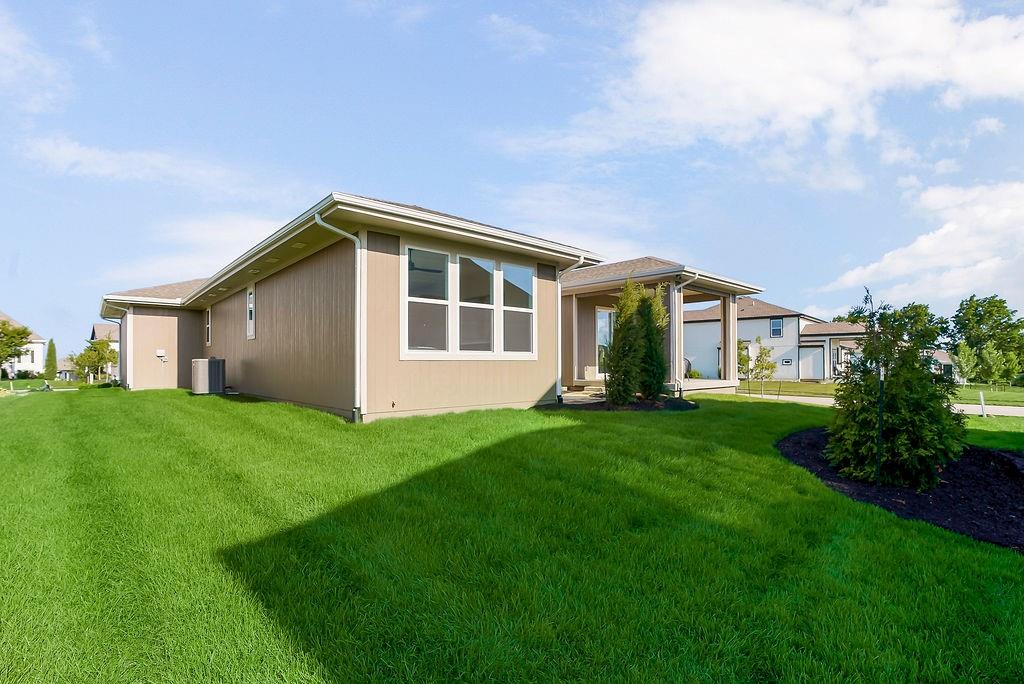 17312 Oakshire Street Property Photo 33