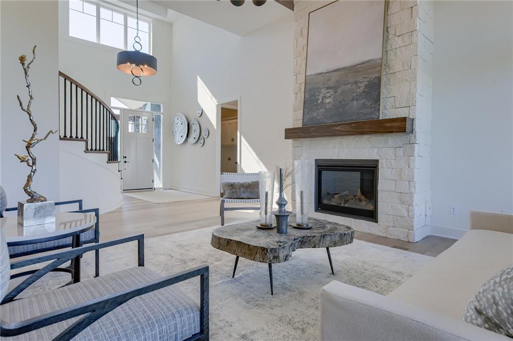 18401 Monrovia Street Property Photo