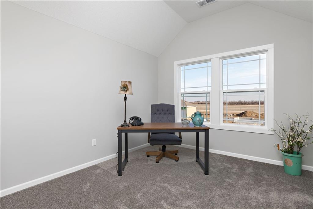 16875 Norton Street Property Photo 34