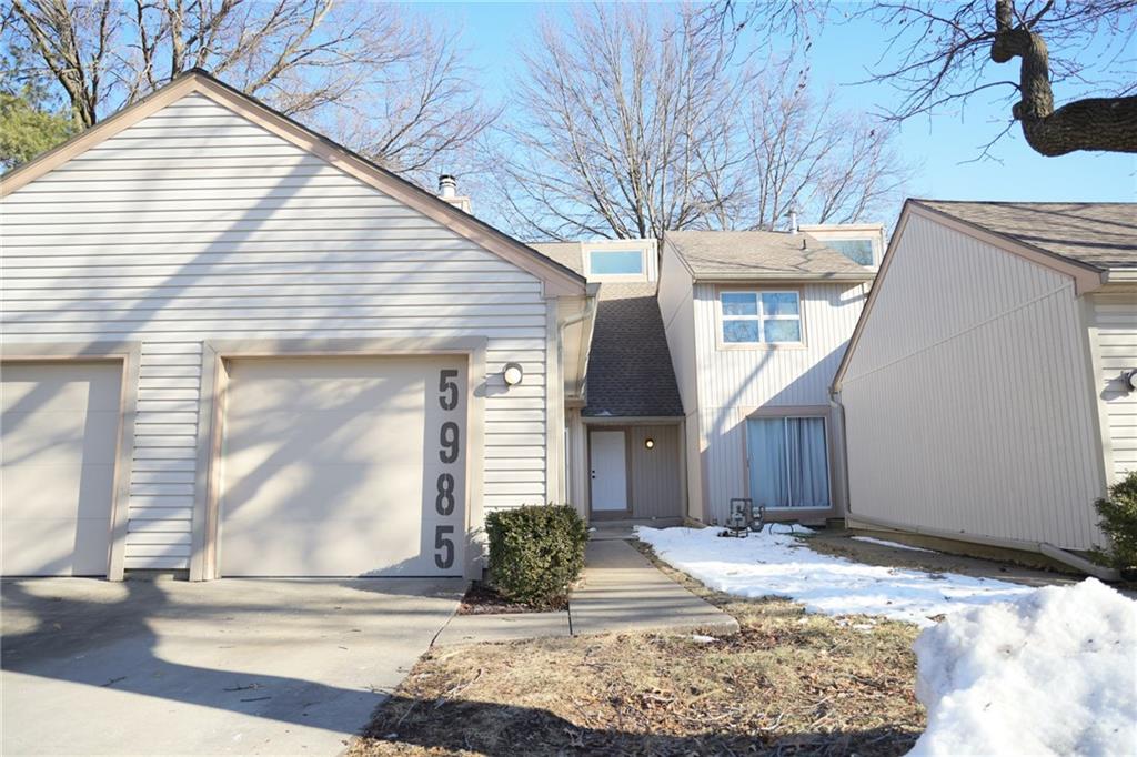 5985 N Kansas Avenue Property Photo