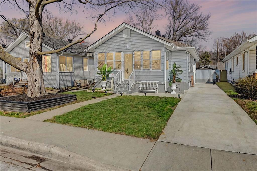 1232 E 24th Avenue Property Photo