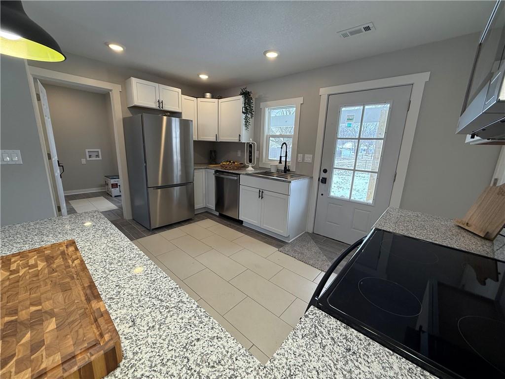715 N Mulberry Street Property Photo 10