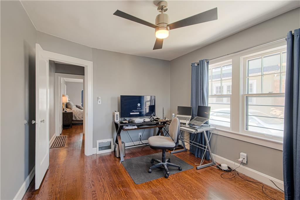 300 E 67th Street Property Photo 15