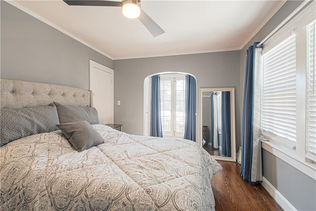 300 E 67th Street Property Photo 18