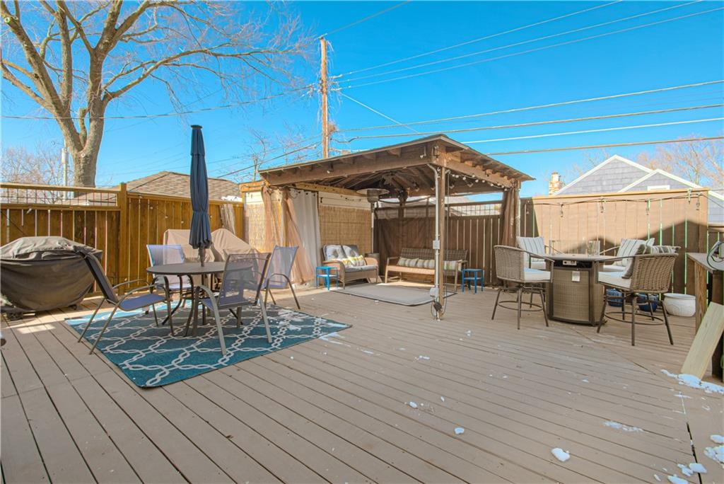 300 E 67th Street Property Photo 34