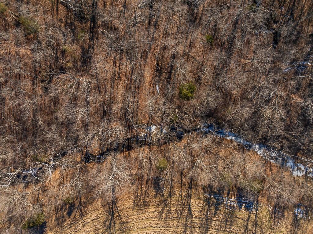 000 Se J Highway Property Photo 4
