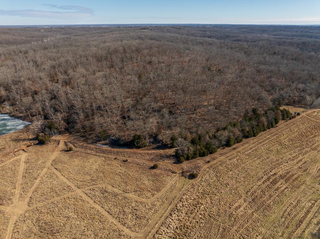 000 Se J Highway Property Photo 17