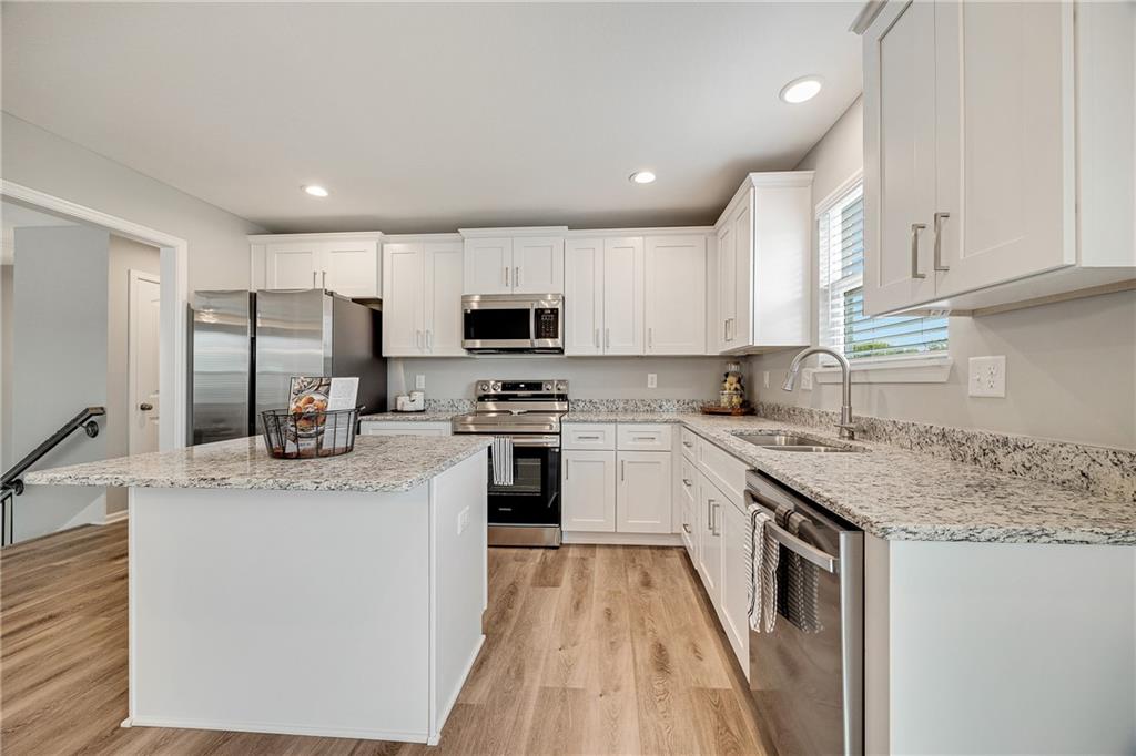 707 Wood Sage Court Property Photo 14