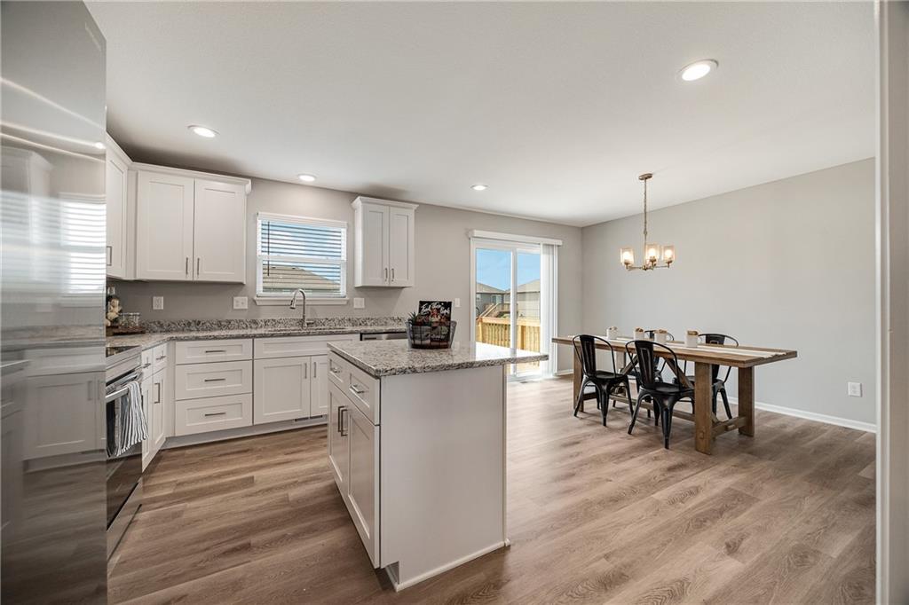 504 Foxglove Lane Property Photo 13