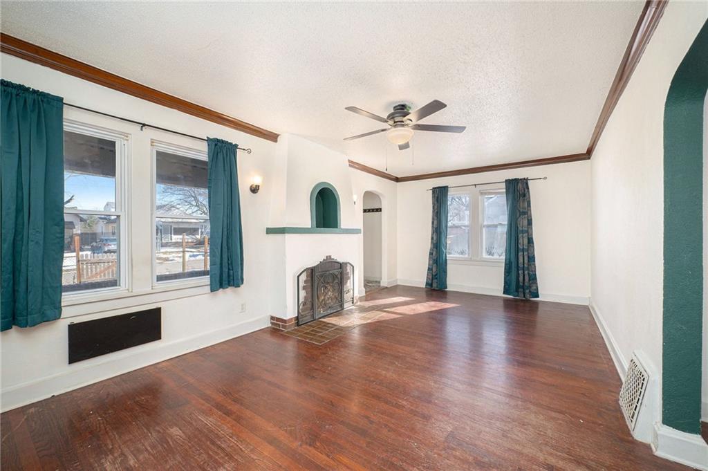 7220 Wabash Avenue Property Photo 5