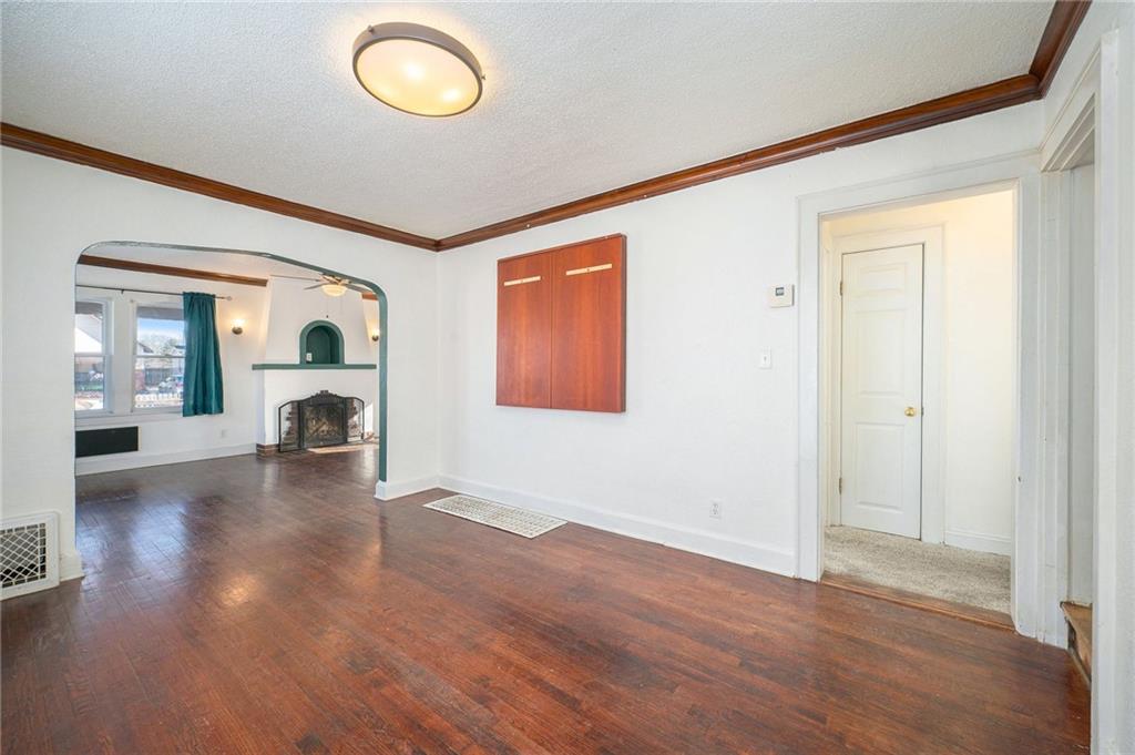 7220 Wabash Avenue Property Photo 7