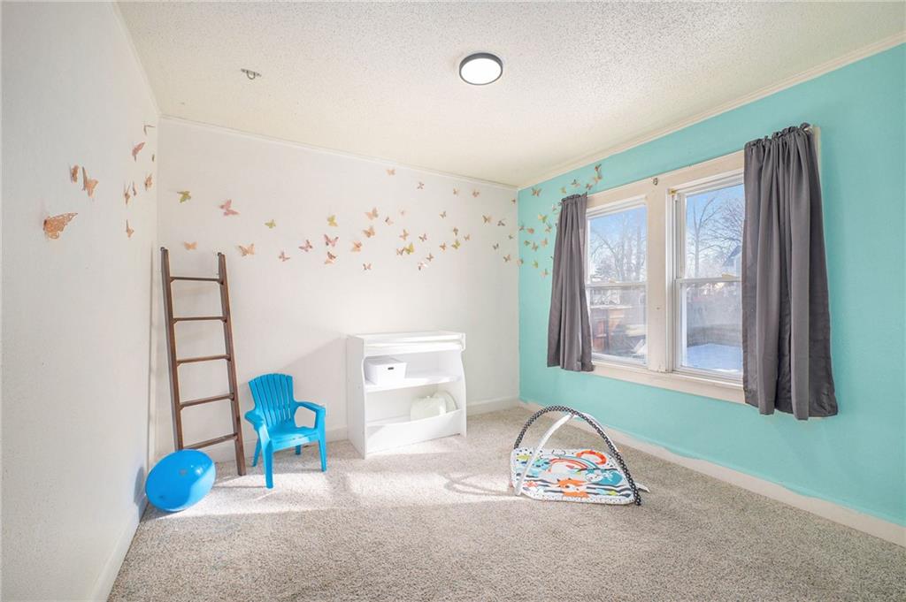 7220 Wabash Avenue Property Photo 10