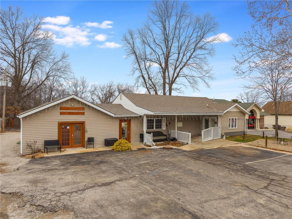 16716 E Us 40 Highway Property Photo