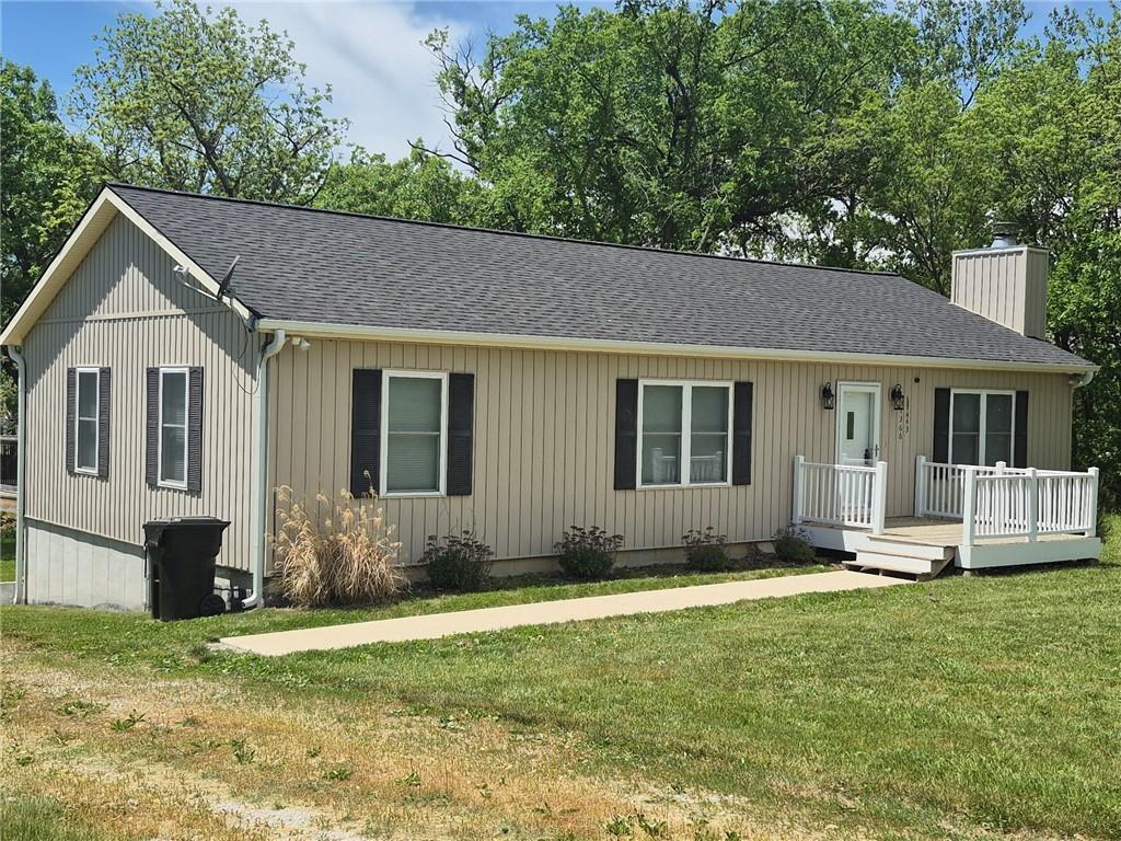 1366 Lake Viking Terrace