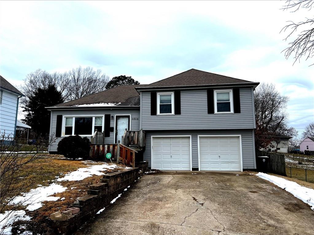 11214 Myrtle Avenue Property Photo