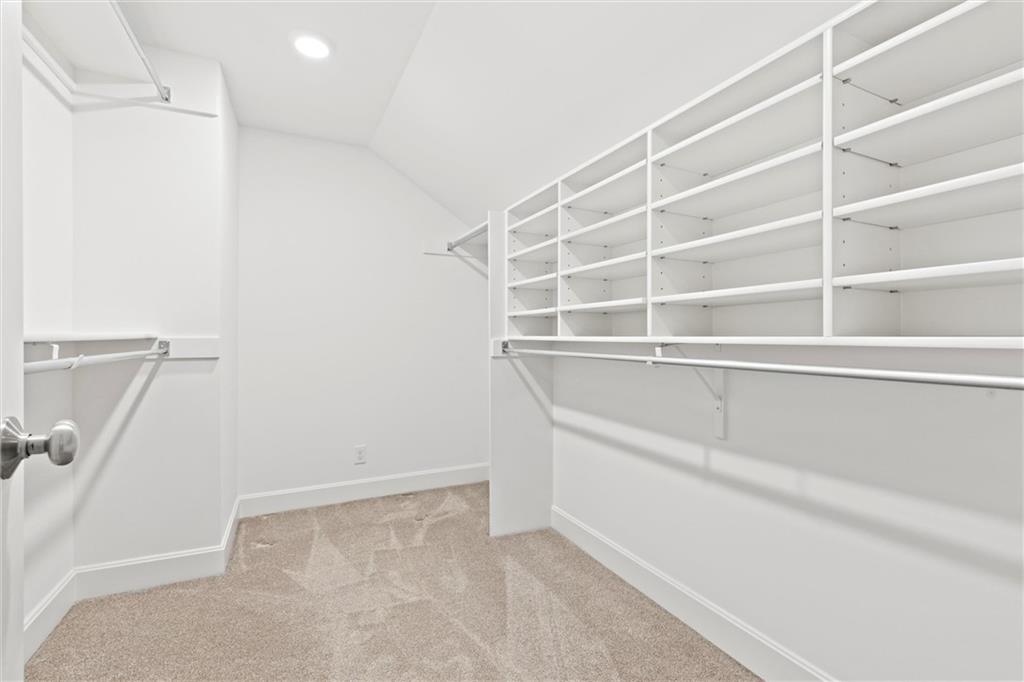 126 E 70th Street Property Photo 26