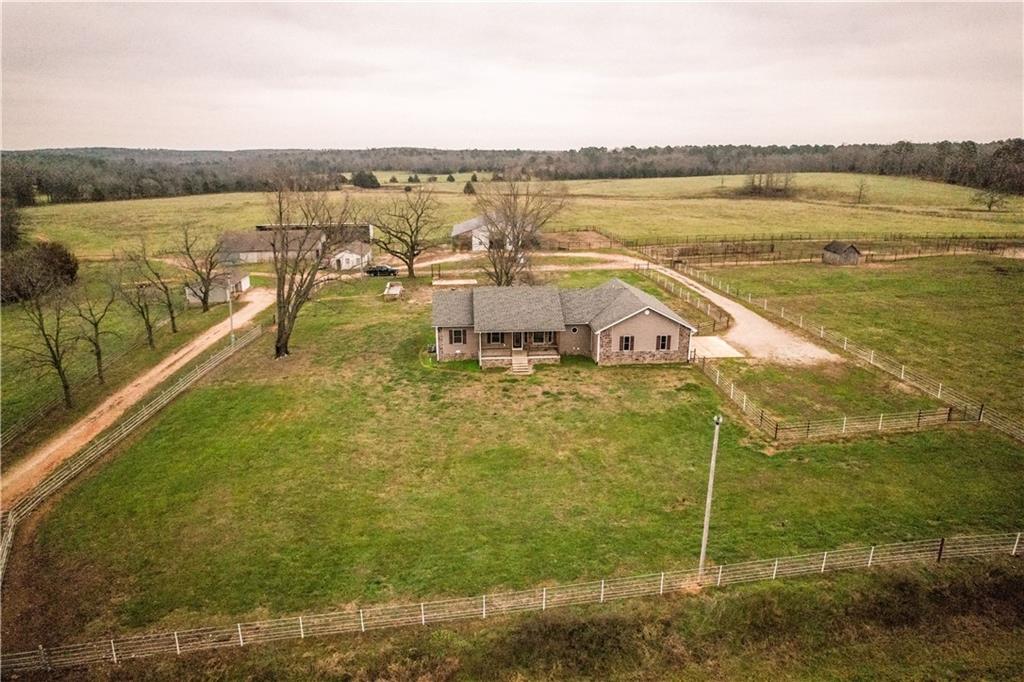 Y Highway Property Photo