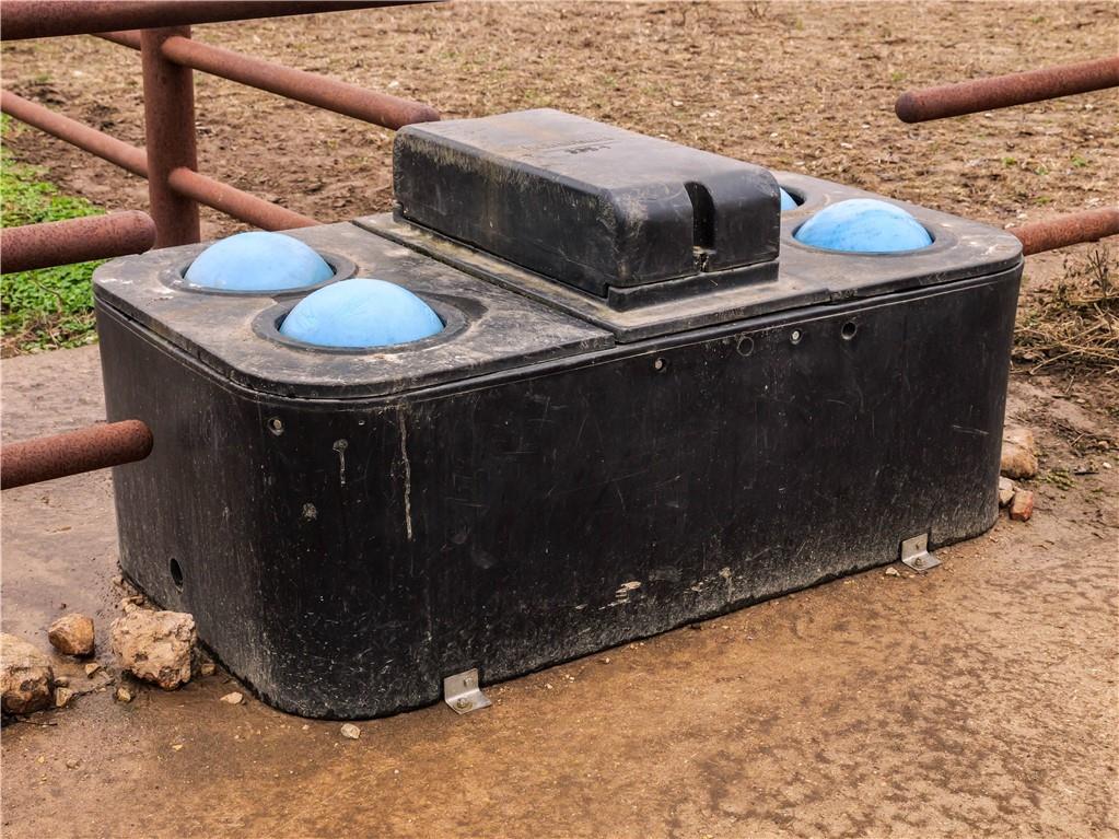 Y Highway Property Photo 18