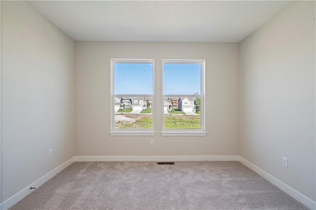 12610 S Burrows Street Property Photo 25