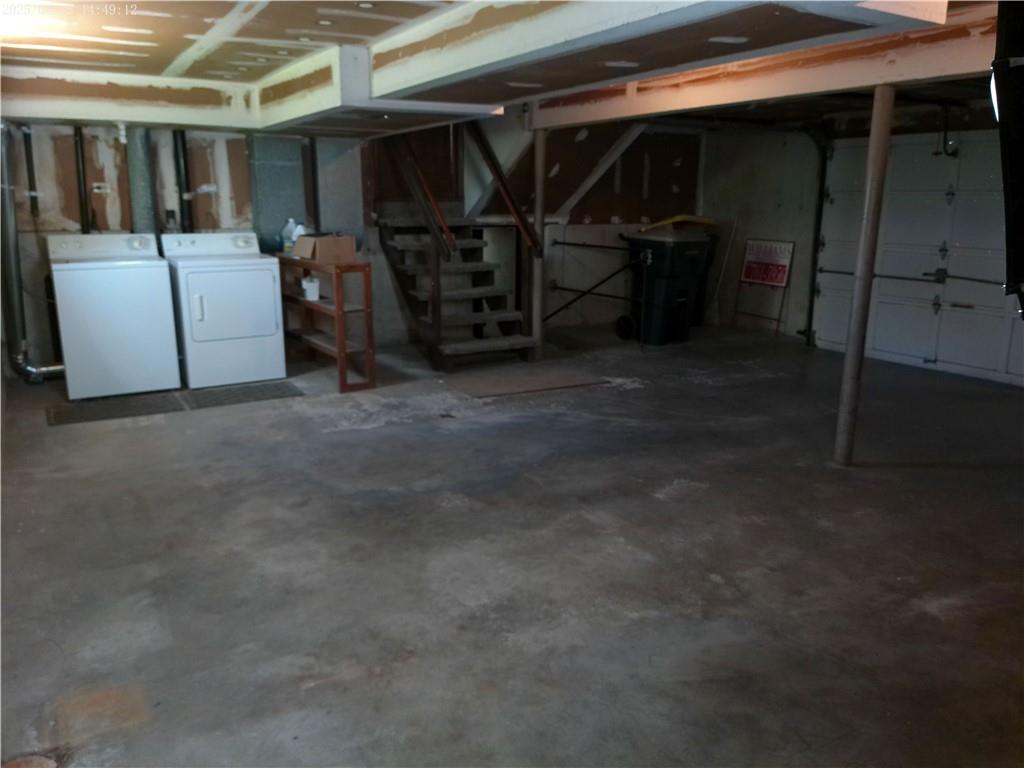 11618 Manchester Avenue Property Photo 11