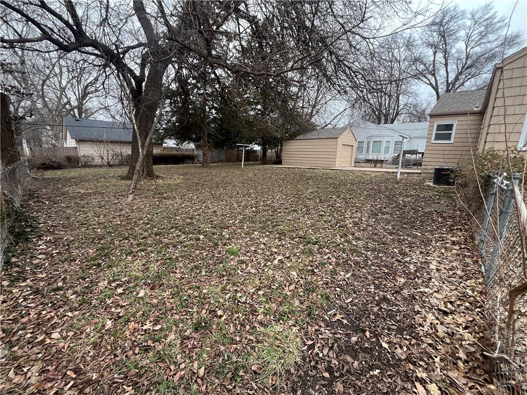 8226 Hardy Street Property Photo 27