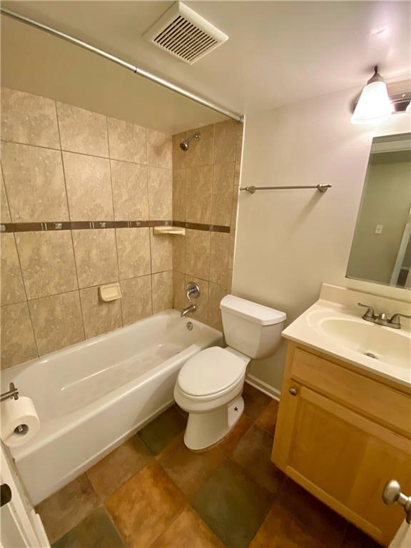 4213 Clark Avenue Property Photo 14