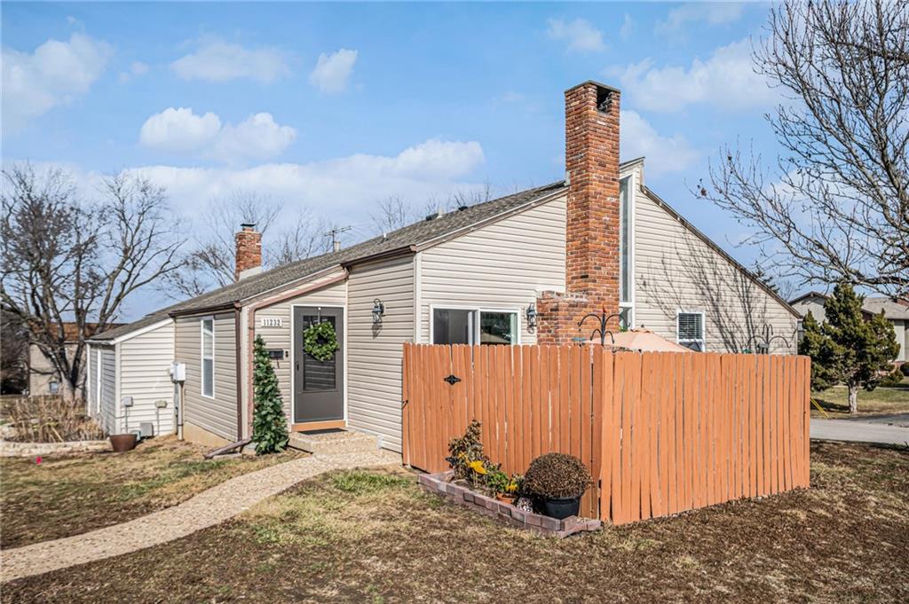 11232 College Avenue Property Photo