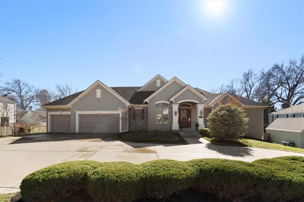 3215 Shawnee Mission Parkway Property Photo