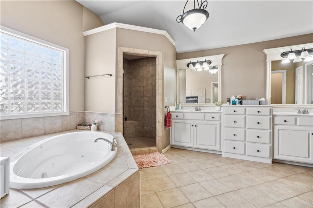 14712 Wedd Street Property Photo 18