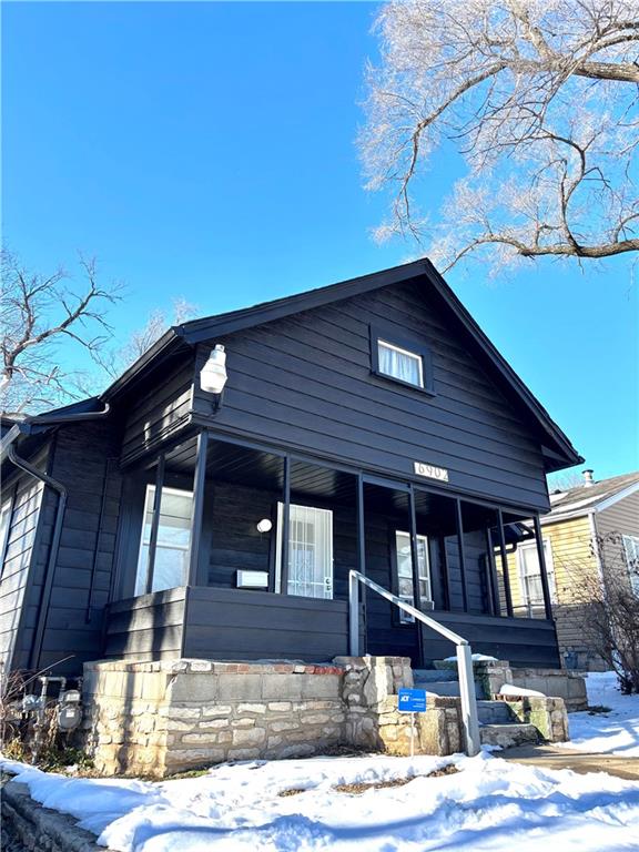6902 Bellefontaine Avenue Property Photo