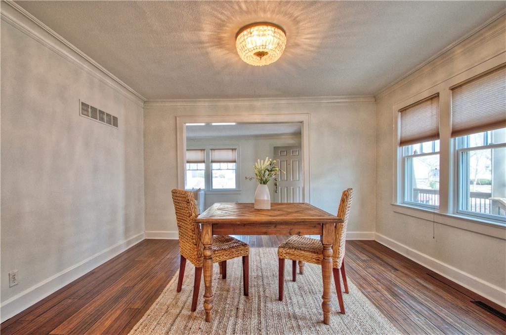 9 E Dartmouth Road Property Photo 9