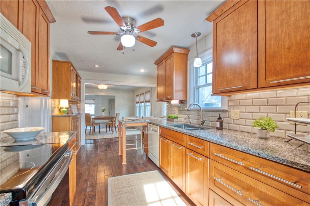 9 E Dartmouth Road Property Photo 13