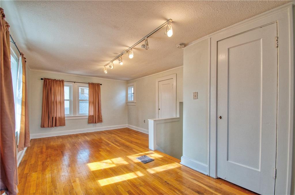 9 E Dartmouth Road Property Photo 23