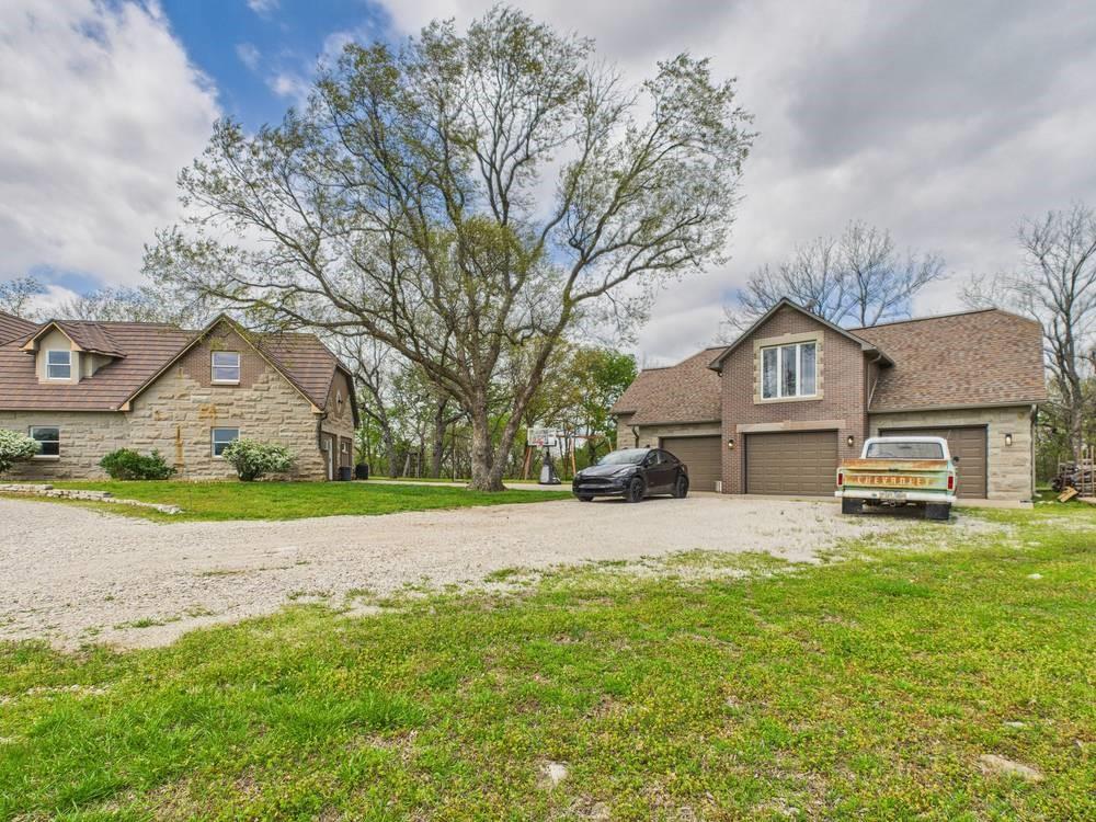 994 187th Terrace Property Photo 11