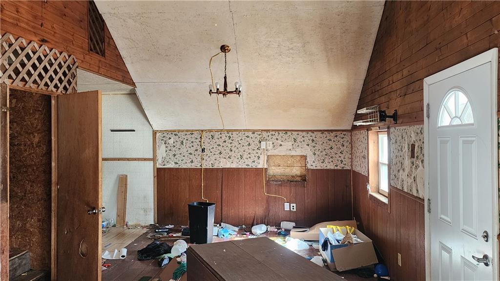 502 Mitchell Street Property Photo 8