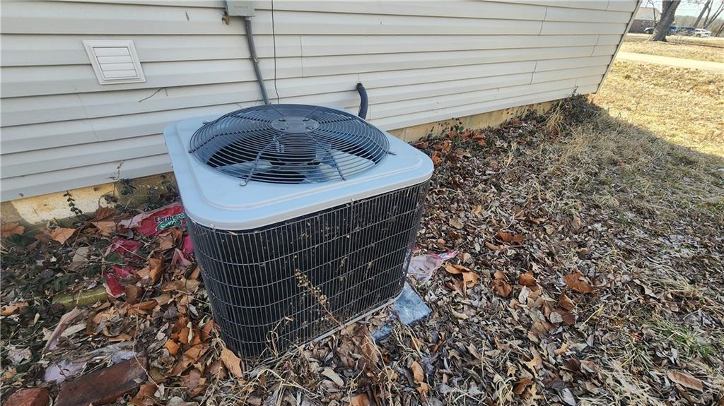 502 Mitchell Street Property Photo 9