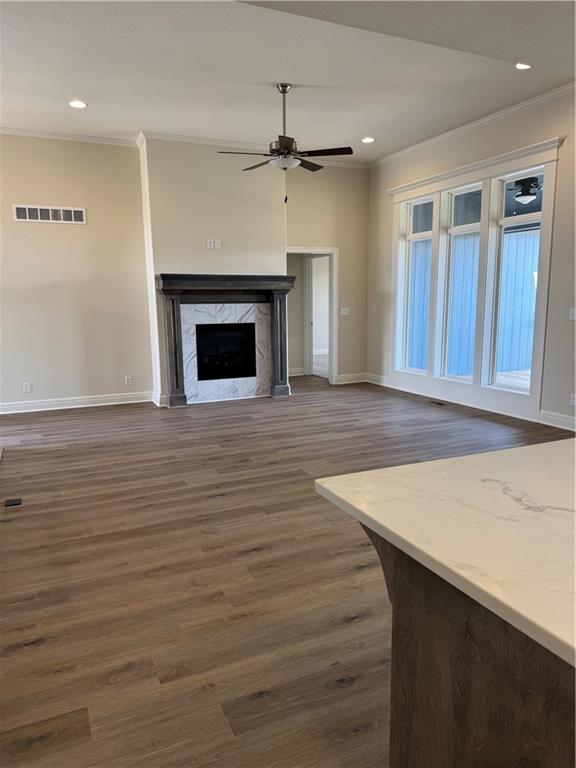 25297 W 149th Terrace Property Photo 6