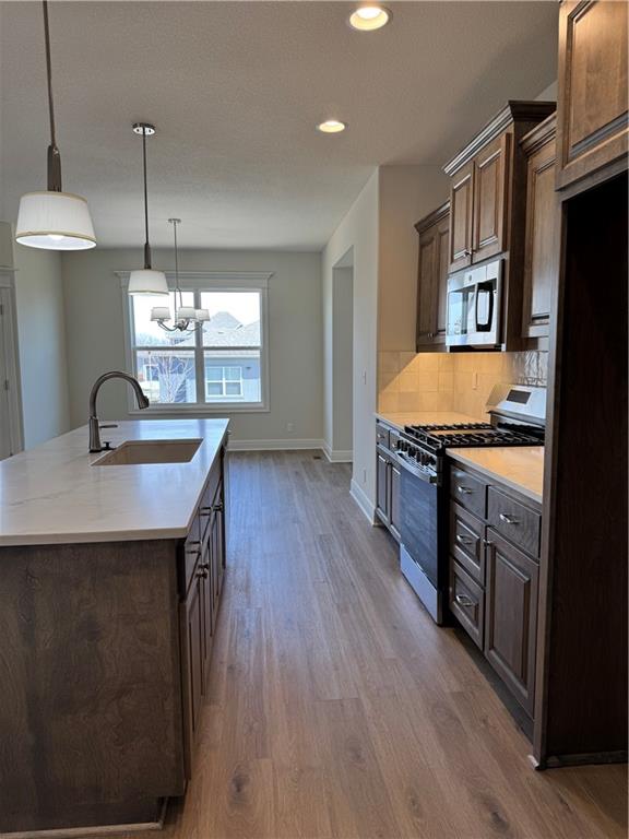 25297 W 149th Terrace Property Photo 11