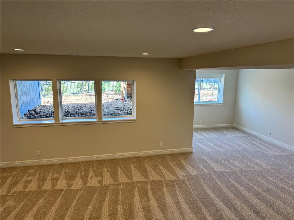 25297 W 149th Terrace Property Photo 31