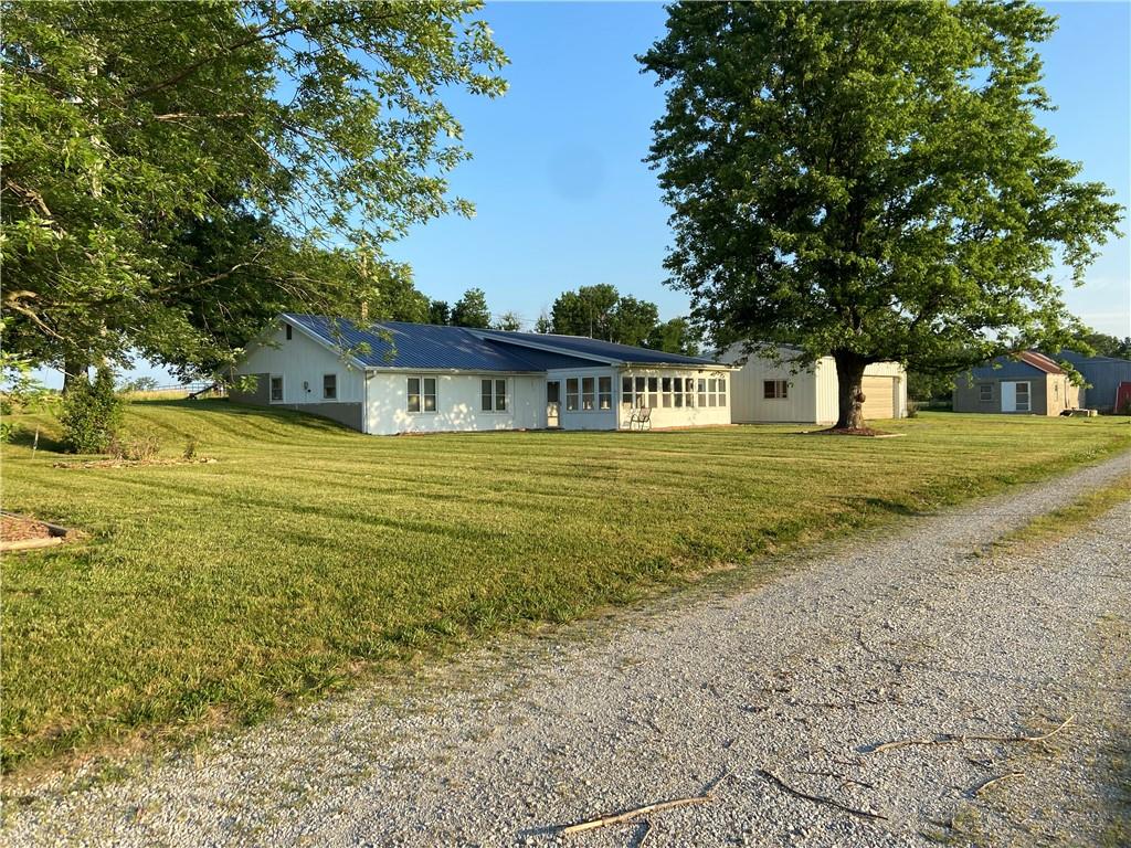 1445 Nw 800th Road Property Photo