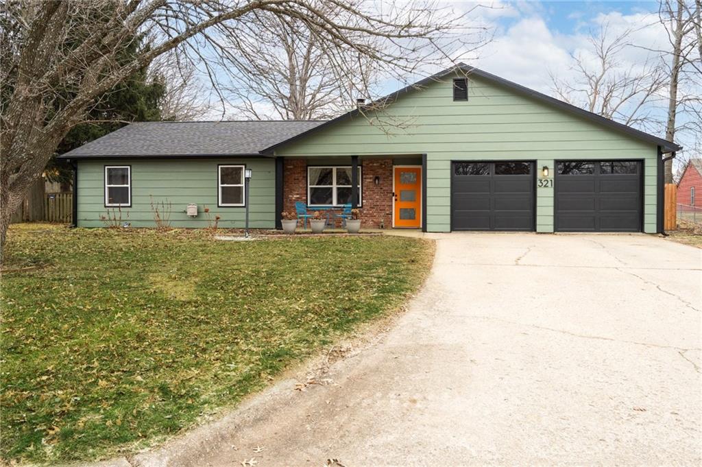 321 Tall Grass Court Property Photo