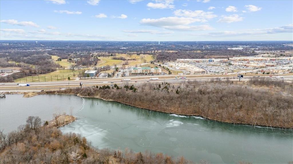 Jefferson Street Property Photo 8